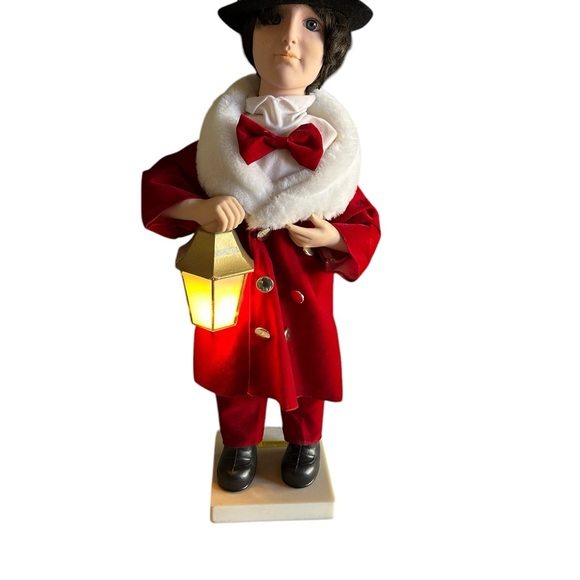 VINTAGE TELLCO CHRISTMAS ANIMATED MOTIONETTE BOY WITH LANTERN - Picture 2 of 16